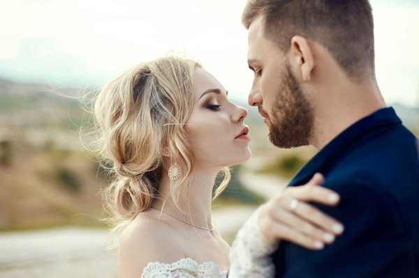 Trouvez le photographe mariage qui rendra votre jour inoubliable